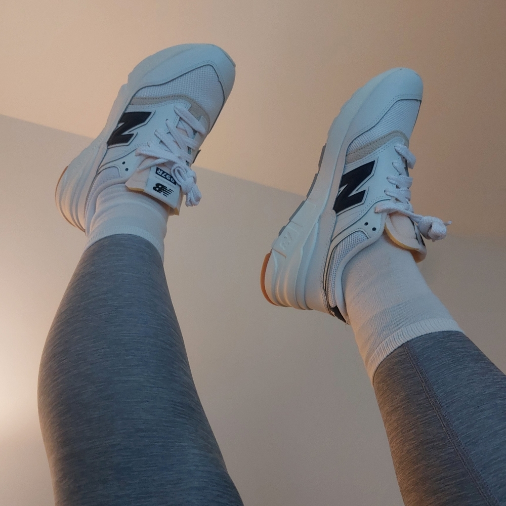 New Balance 997R Women's White and Navy Sneakers